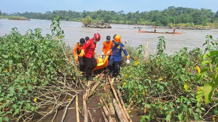 Pemuda Hanyut di Sungai Serayu Ditemukan Meninggal Dunia